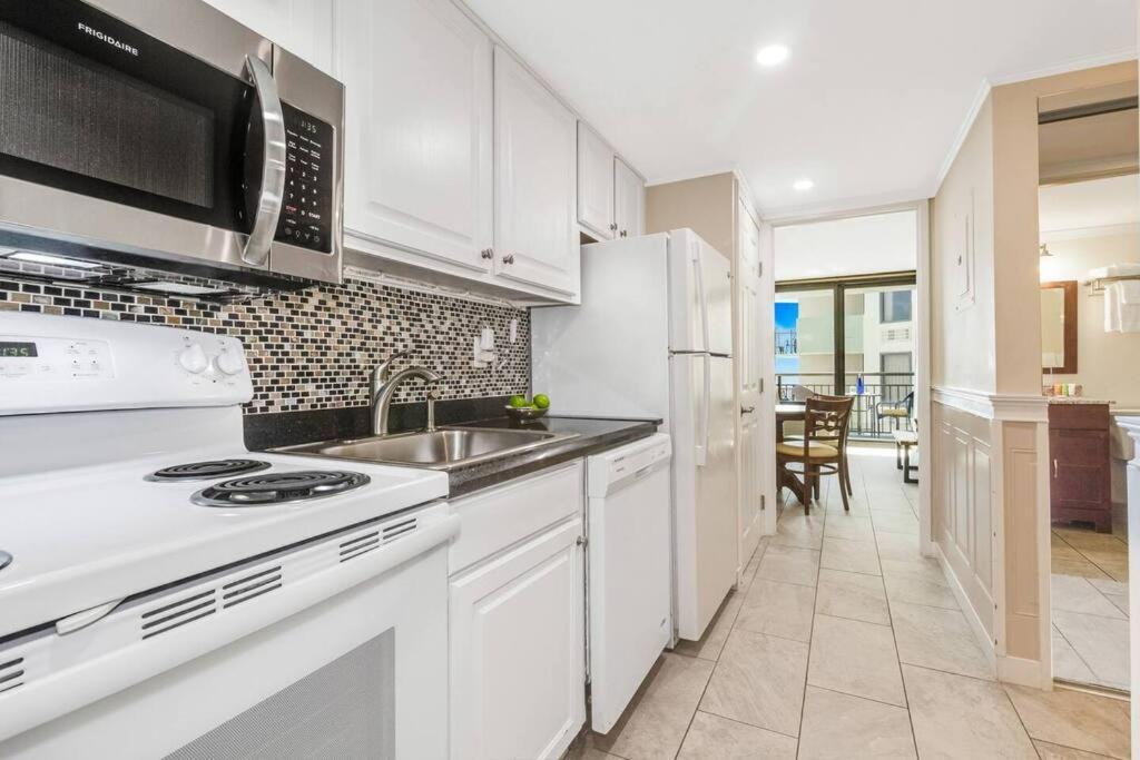 Remodeled Oceanview Suite, Small Dogs Ok 1738 Миртл-Бич Экстерьер фото